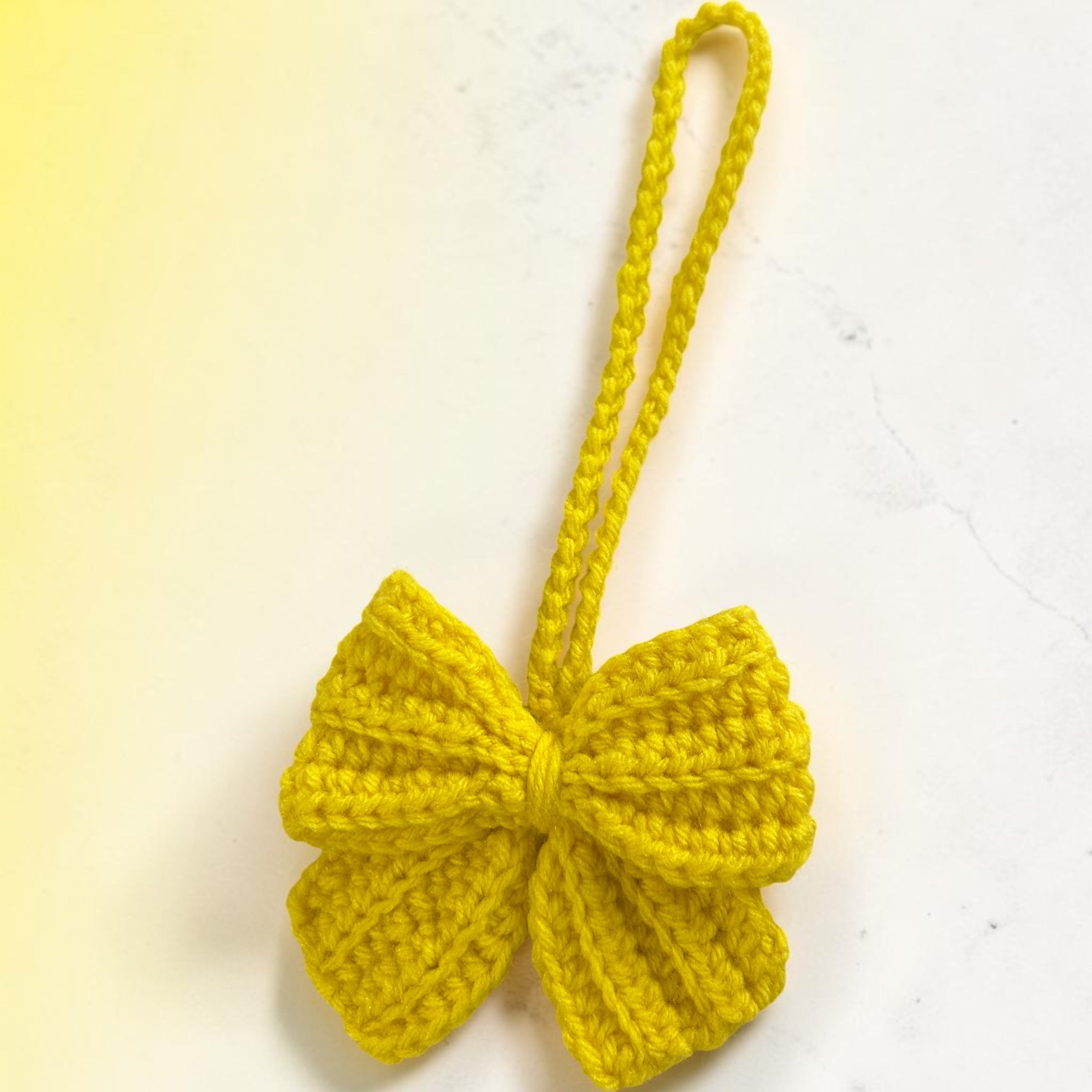 Ikho hanging amarillo